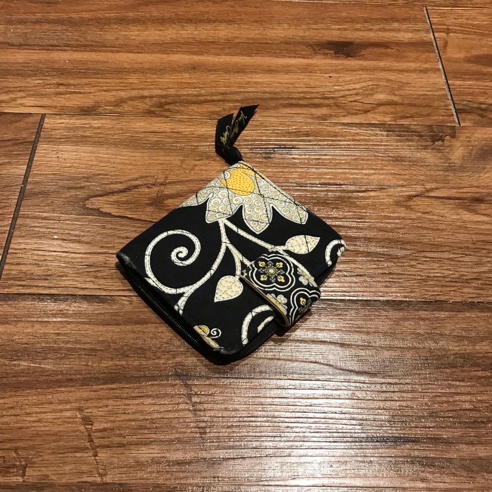 Vera Bradley Retired Pattern Wallet